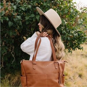 Elkie & Co aberdeen diaper bag tote backpack tan
